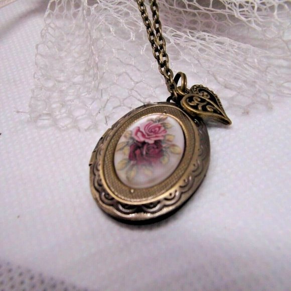 Rose Antique Gold Memorial locket Urn Necklace NEW - Picture 5 of 9
